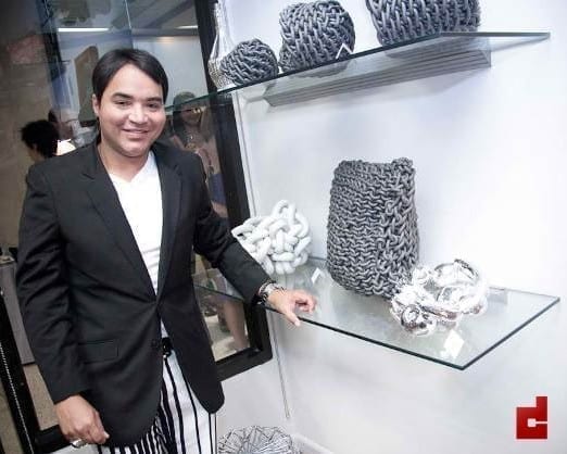 Louis Bernard inaugura Interior Designs