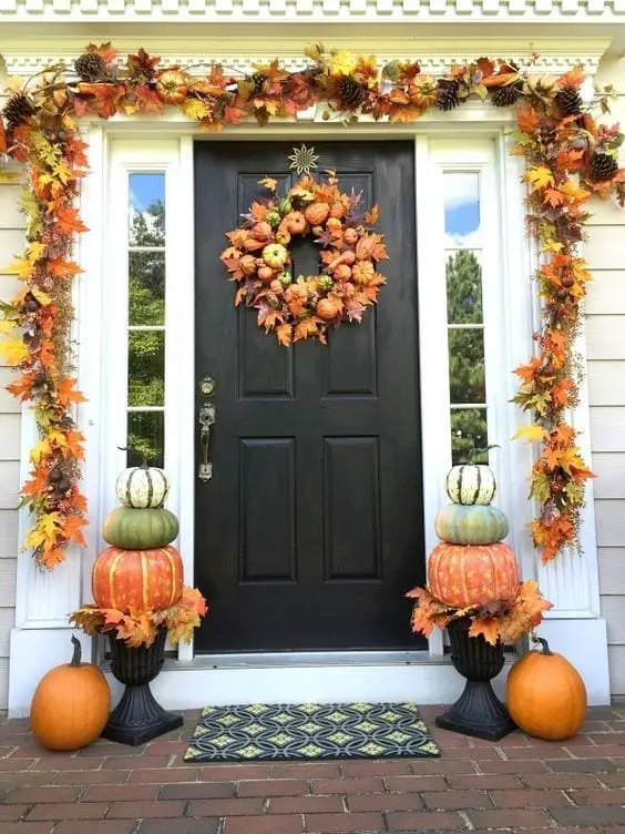 como decorar la puerta principal para el otoño