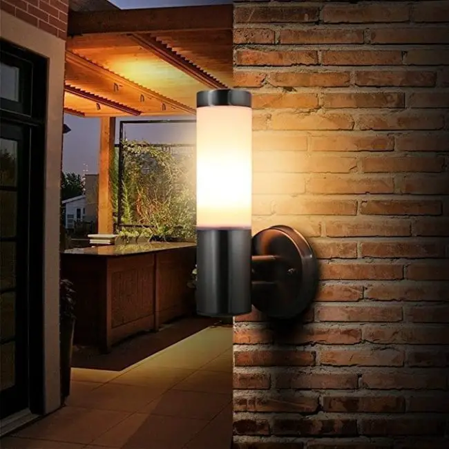 lámparas modernas para decorar exteriores