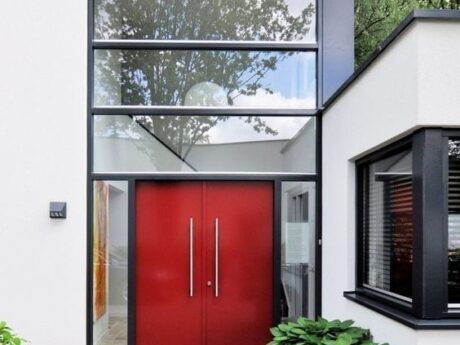 puertas rojas