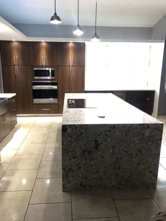 Expo Kitchen and More | Baños y Gabinetes de Cocina Puerto Rico