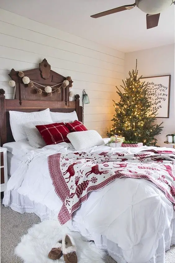master bedroom christmas decor
