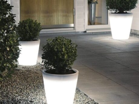 planters con luces LED