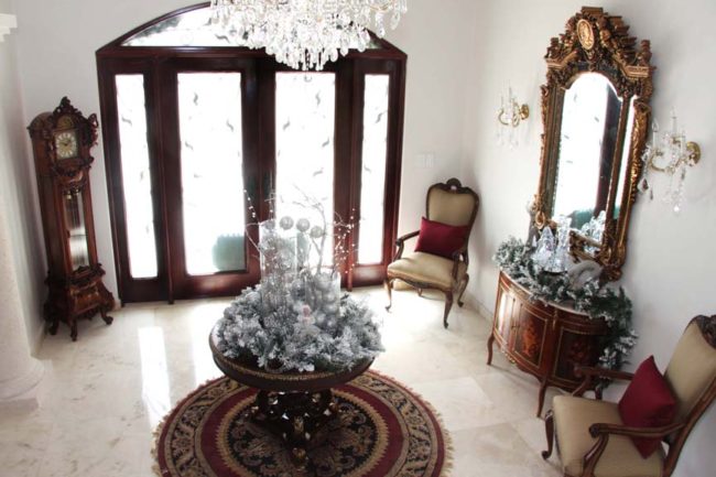 ideas para decorar el recibidor en navidad
